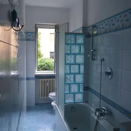 Gloria House * Nichelino